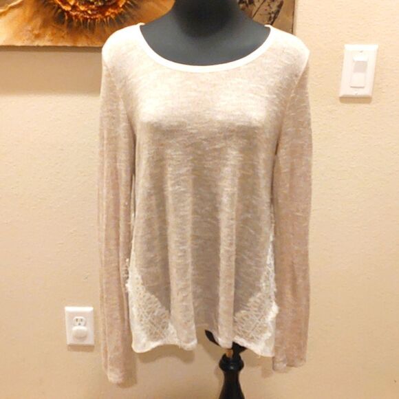 Society Girl Top  - Picture 1 of 10